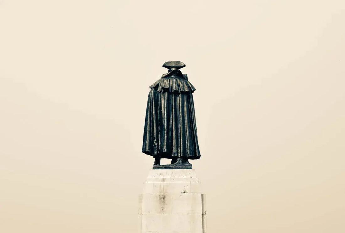 man wearing robe illustration